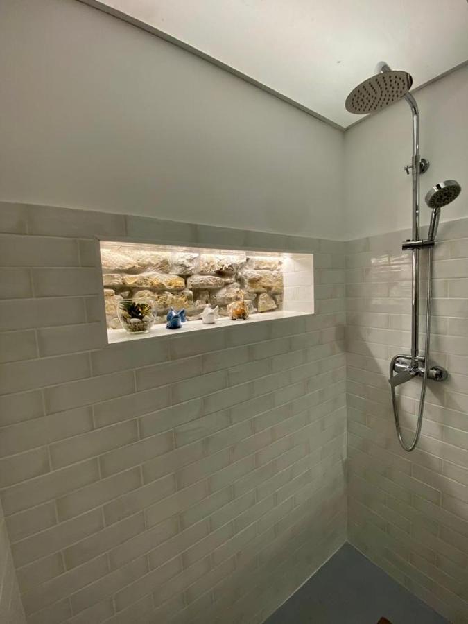 Apartamentos Rosa La Bonita 阿维莱斯 外观 照片
